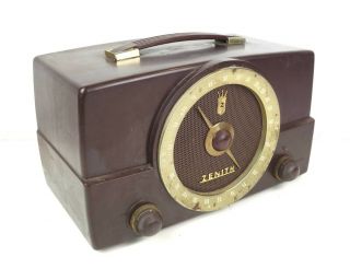 Vintage Mid Century Zenith Brown Bakelite Tube Radio Model K725