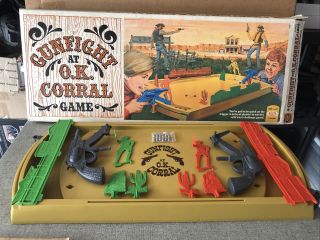 Vintage Complete Ideal 1973 Gunfight At Ok Corral Crossfire Game Box