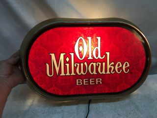 Vintage 1980 Old Milwaukee Beer Light Up Sign Back Bar Sign