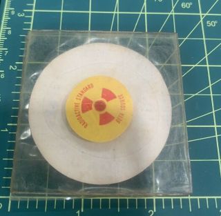 A C Gilbert U - 238 Atomic Energy Lab Radioactive Standard Beta Source Badge