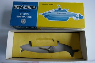 Sutcliffe Tinplate Clockwork Unda - Wunda Diving Submarine 3