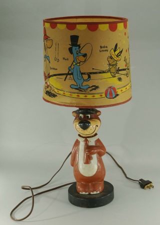 1960 Yogi Bear Hanna Barbera Figural Lamp With Shade 21 " Tall