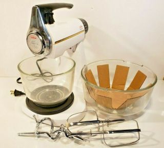 Vintage Sunbeam Mixmaster 12 - Speed Kitchen Stand Mixer Model 2360
