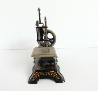 The Muller model 14 Bird of Paradise toy sewing machine 1910 - 1939 3