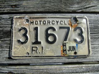 1984 Rhode Island Motorcycle License Plate 31673 Black White