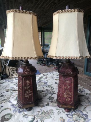 PAIR Vintage Asian Oriental Style Matching Table Lamp Resin Hollywood Regency 2