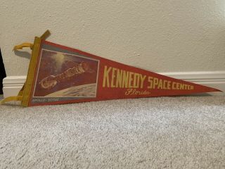 Rare Vintage Kennedy Space Center Florida Apollo - Soyuz Felt Souvenir Pennant 27 "