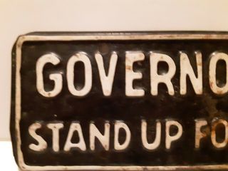 Vintage Governor ' s Staff Stand Up For Alabama License Plate Tag Topper 2