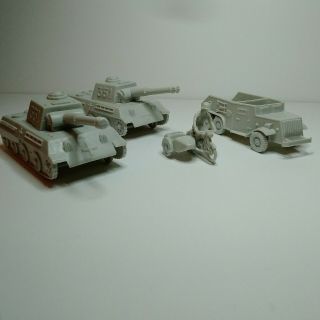 Marx Battleground / Desert Fox Playset Light Gray German Vehicle Set B