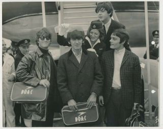 Beatles Vintage 1964 Official Press Photograph Of The Beatles With Jimmy Nicol