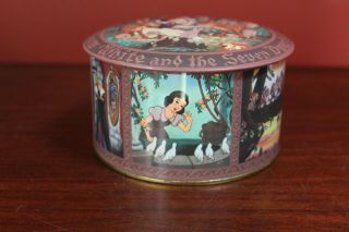 Vintage Walt Disney Snow White And The Seven Dwarfs Tin Container,  England
