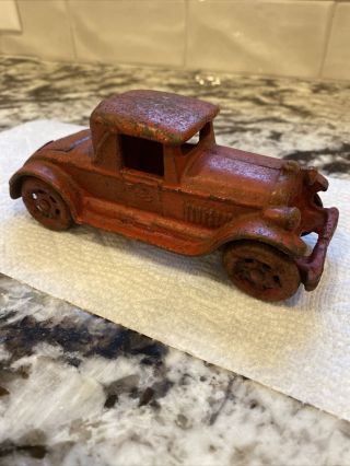 Vintage Cast Iron Ac Williams 6 3/4 " Rumble Seat Coupe.