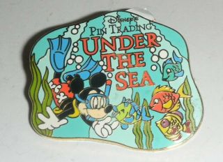 Disney Cruise Line Pin Trading Under The Sea - 2003 Pin 1 (mickeymouse)