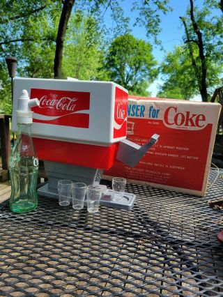 Early 1960’s Chilton Toy Coke Dispenser With Box And All Four Cups