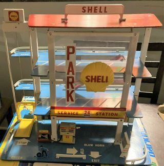 Shell Fold - A - Way Parking Garage