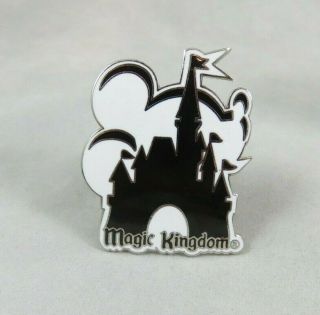 Walt Disney World Pin Magic Kingdom Mickey Mouse Cinderella 