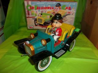 Vintage " Old Fashioned Mystery Car " Battery Operated