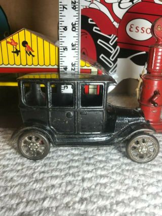 Arcade/kenton/hubley Cast Iron Toy Black 4 Door Model T 6.  5 "