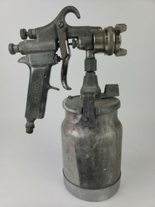 Vintage Devilbiss Type Mbc Air Spray Gun With Suction Cup But Good Condit.