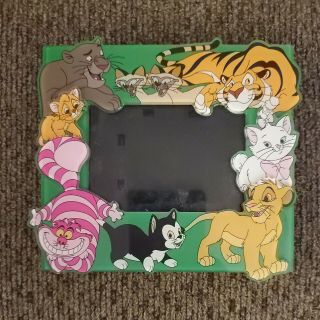 Disney Parks Magnetic Photo Frame Cats Figaro Simba Marie Cheshire Cat