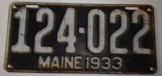 1933 Maine Heavy Steel Embossed - Long - License Plate 124 - 022 Good