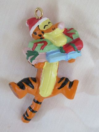 Vintage Disney Winnie The Pooh Tigger With Gifts Christmas Decoration