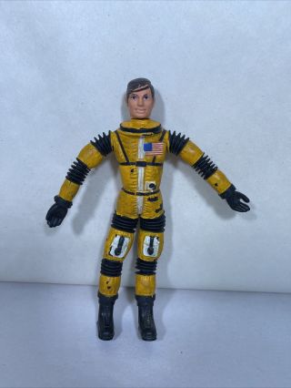 Vintage 1966 Major Matt Mason Doug Davis Astronaut Action Figure Rare Yellow