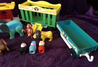 Vintage Fisher Price Play Family Circus Train 991 With Figures Animals 3
