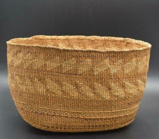 Vintage Klamath Finely Woven Indian Basket