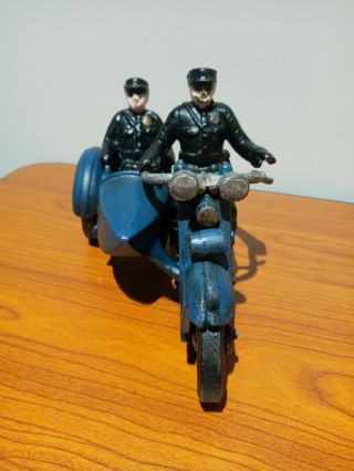 Vintage Cast Iron Toy Police Harley Davidson Motorcycle & Sidecar w/ Officers 3