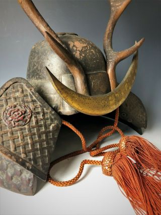Decorative Japanese Iron Samurai Kabuto Helmet Vintage H.  16.  9” 11.  4lbs Deer horn 5