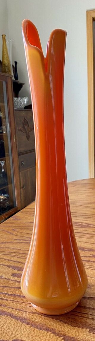 Vintage L.  E.  Smith Swung Stretch Vase Orange Bittersweet Slag Glass 20” Tall