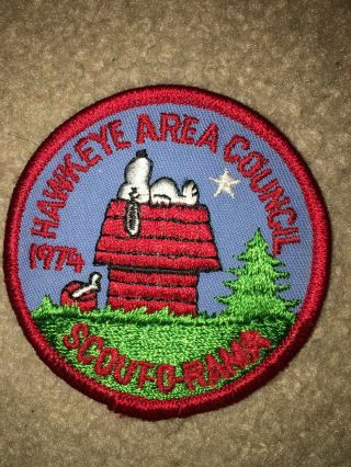 Boy Scout 1974 Hawkeye Area Iowa Red Council Peanuts Snoopy Beagle Cartoon Patch