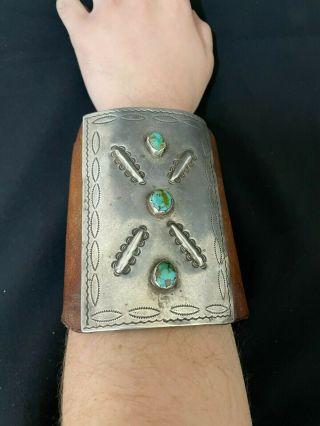 Impressive Circa 1940s Sterling Silver and Turquoise Ketoh/Bow Guard 2