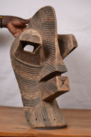 African tribal art Songye Kifwebe mask 4
