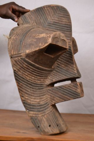 African tribal art Songye Kifwebe mask 6