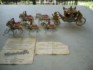 Queens Coronation State Coach Britains Ltd 8 Horses And Carriage Made N England