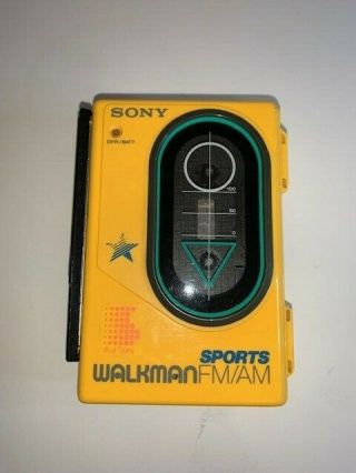 Vintage 1984 Sony Sports Walkman Fm/am Stereo Cassette Player - Model Wm - F45