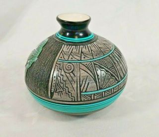 Paul Lansing Handmade Navajo Hummingbird Urn Vase Multicolored Signed and Dated 3