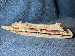 Norwegian Cruise Line M/s Seaward 12 " Plastic Cruise Ship Model