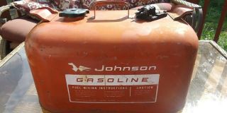 Vintage Omc Johnson Metal Outboard Motor Boat Marine 6 Gallon Fuel Gas Tank Can