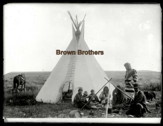 1910s Native American Indian Plains Teepee Family Eating Glass Photo Negative Bb
