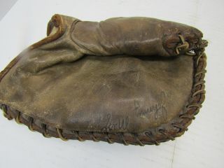Old Vintage Johnny Mize 1st Base Glove Mit Baseball Sport Memorabilia