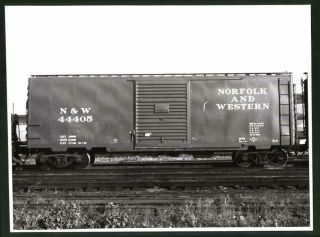 Fotografie Eisenbahn Usa,  Güterwaggon Nr.  44405 Norfolk And Western Railroad
