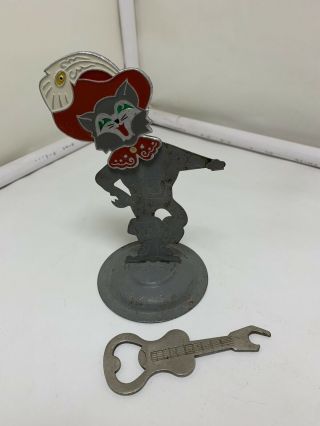 1960s VINTAGE METALL PUSS in BOOTS BOTTLE OPENER TABLE STAND USSR SOVIET ERA 3