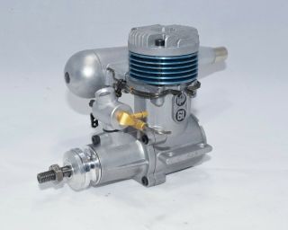 Vintage Hp 61 R/c Glow Engine With Muffler (austrian Made)