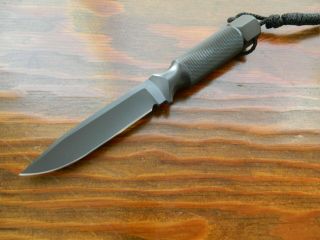 Chris Reeve One Piece Knive Mountaineer I