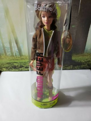 2004 Mattel Barbie Fashion Fever Dolls H0644