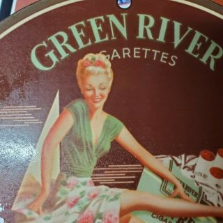 VINTAGE PORCELAIN 1949 GREEN RIVER CIGARETTES TOBACCIANA MAN CAVE GARAGE SIGN 3