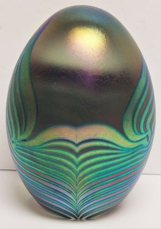 Vintage EICKHOLT Art Glass Iridescent Pulled Feather Egg Paperweight 3 3/4 